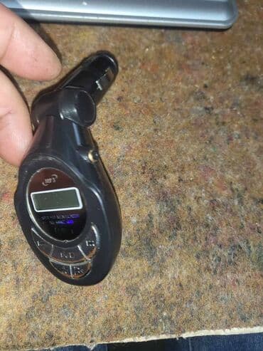 multimedija sa navigacijom: Ocuvan i provereno ispravan MP3 FM modulator sa slika — 5