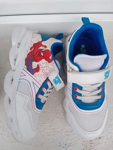 Patike: Lc Waikiki, Veličina - 32, Svetleće — 2