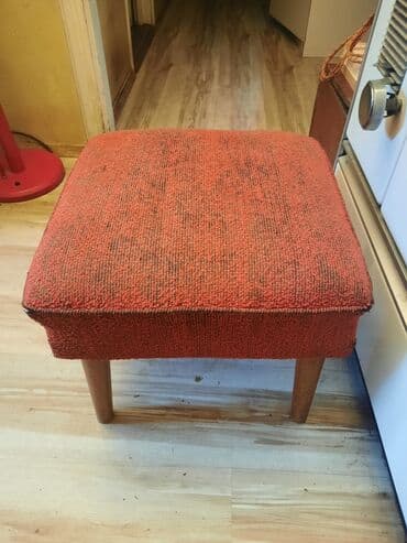 lidl tabure za decu: Retro tabure,stolica Dimenzije oko 44x44 cm. Visina oko 36 cm Nogice — 7