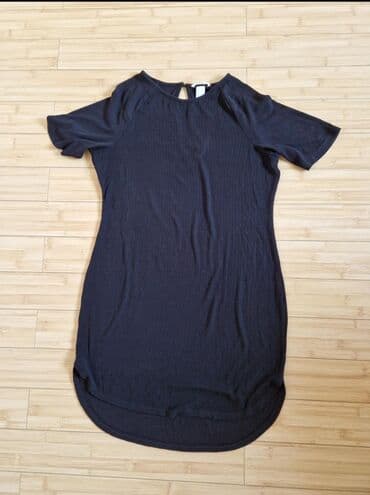 haljine s: H&M L (EU 40), bоја - Crna, Oversize, Kratkih rukava — 1