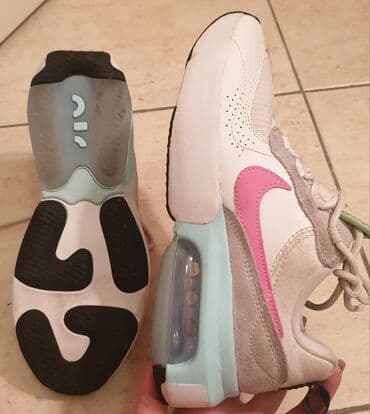 obuća kragujevac: Nike, 36.5, bоја - Šareno — 1