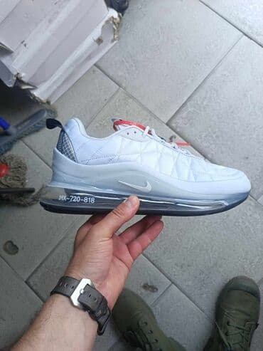 sinsay bela haljina: Patike, Nike, veličina - 46 — 1