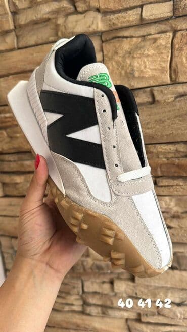 polovne balenciaga patike: 06. patike 
4000 din — 1