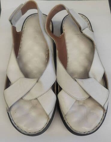 crocs papuce bele: Sandale, 39 — 1