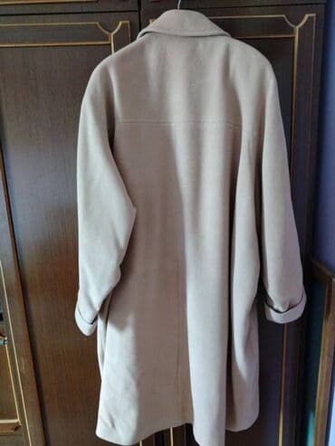 kaput s: 3XL (EU 46), Sa postavom — 3