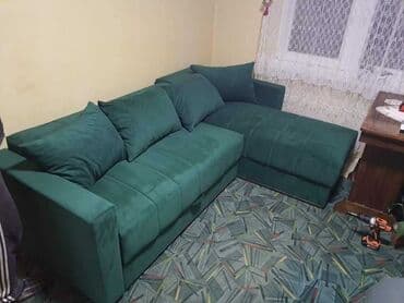 ugaone garniture u p: A. Ugaona KOCKA Dimenzije 240x170 Zicano je jezgro Razvlaci se — 6