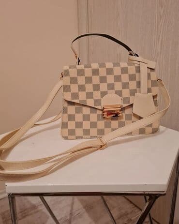 lv torbica zenska: Elegantna torbica, Louis Vuitton, Materijal: Veštačka koža — 1