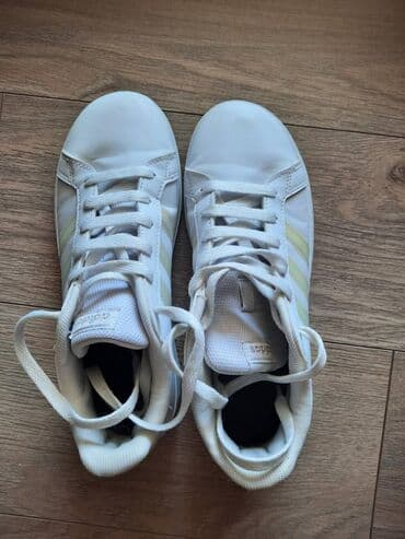 nike tn patike za decu: Adidas, Veličina - 36 — 2