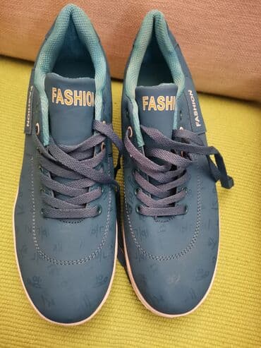 balenciaga patike triple s: 41, bоја - Tamnoplava — 1