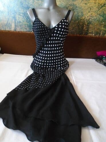 butik novi sad haljine: M (EU 38), bоја - Crna, Večernji, maturski, Na bretele — 2