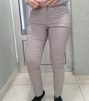 pantalone m velicine: Normalan struk — 2