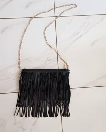 lc waikiki novi beograd: Elegantna torbica — 1
