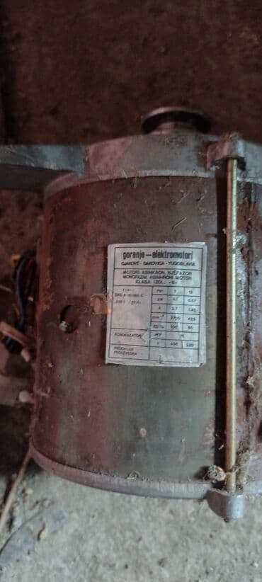 auto radio za kamion 24v: Motori od veš mašine. Jedan je od elin mašine dva su od gorenje — 3