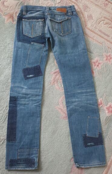 sako i pantalone za devojke: FORNARINA NOVE XS fazonske farmerke, original ! Sa zakrpama — 3