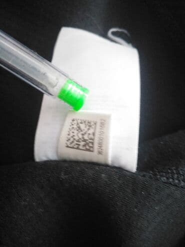 tek flis trenerka: SALOMON original, 100%poliester. Crne boje. Ne pise vel. pa se — 4