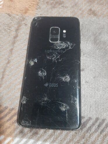 iphone 12 pro max polovni telefoni: Samsung Galaxy S9, 64 GB, bоја - Crna — 1