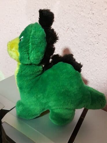 bunde u beogradu: Dinosaurus kupljen u Rusiji — 4