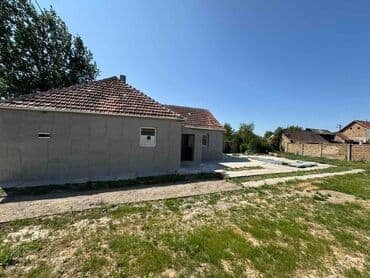 stanovi na prodaju ub: Kompletno renovirana kuća 80m2 Sivac, ul. Savska 9 Cena 38.000e — 3