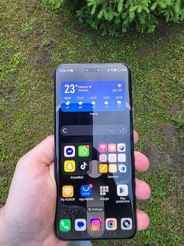 Honor: Honor Magic 5 Pro, bоја - Siva, Otisak prsta