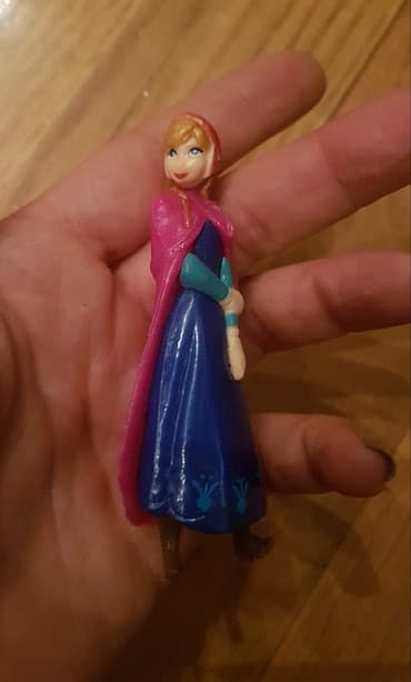 marble run igracka: FROZEN Elza i Ana Disney - Ana igracka — 1