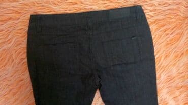jeftini ženski satovi: Farmerice ONLY zenske nove velicine W30 ili L34 boja crna. Moguca — 4