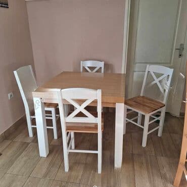 dimenzije barskih stolica: Kocka sto Boja natur Dimenzije: 40 Cena: 210 e Stolice etno X Cena — 1