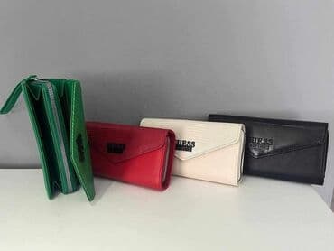 Novčanici: Ženski novčanik, Guess, Materijal: Polyurethane — 10