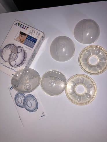 Avent stitnici za bradavice u koji mozete sakupljati mleko. Dolazi sa — 2
