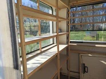 nekretnine veliko gradiste: Veoma dobar, opremljen kiosk 2x2m, od poliestera, ali mnogo debljeg — 10