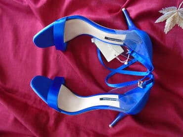 suknja sorc stradivarius: Sandale, Stradivarius, 40 — 3