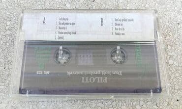 racunarstvo i informatika za 2 razred gimnazije: Audio kaseta Piloti - Dan koji prolazi zauvek Piloti - Dan koji — 3