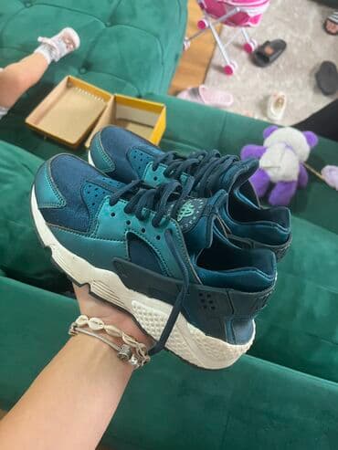 patike novi pazar: Nike, 37.5, bоја - Tirkizna — 1