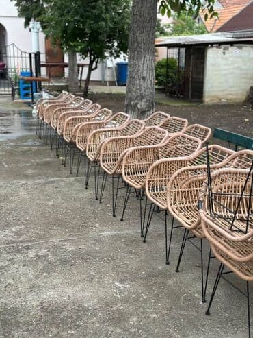 lidl tabure za decu: Set od pletenih stolica sa metalnim nogama. Ove stolice su elegantne i — 1
