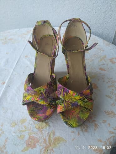 baletne papučice h m: Sandale, H&M, 39 — 5