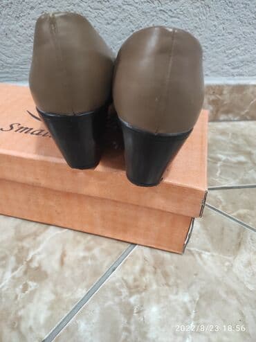 kickers cipele: Cipele 37,d.u.g.23,5cm — 4