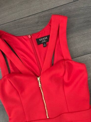crvena haljina na jedno rame: Guess XS (EU 34), bоја - Crvena, Koktel, klub, Na bretele — 10