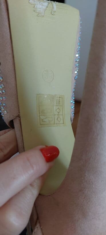 artdeco puder za suvu kozu: Sandale, 36 — 2