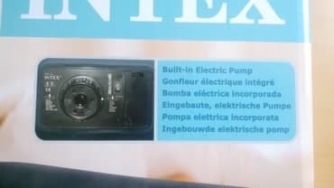 polovan namestaj za kafice: Kraljevski krevet sa pumpom 1. 52mx2. 03mx47cm - akcija intex “ — 6