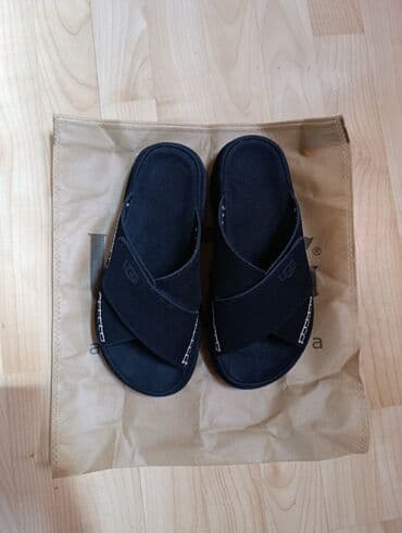 zenske mokasine sa debelim djonom: Modne papuče, UGG, 38 — 4