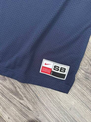 dres velicina m: Kvalitean Nike košarkaški dres, odličan kao nov, L veličine — 6