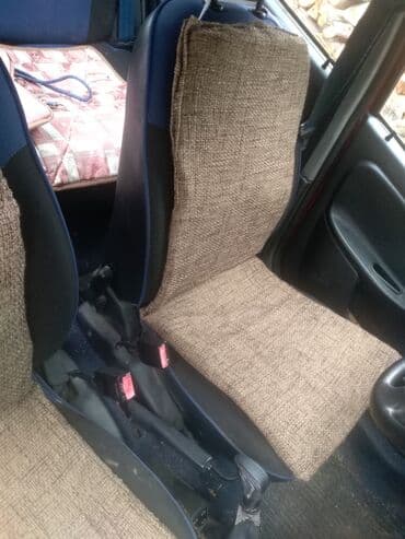 ajkula auto: Podmetači za auto — 6