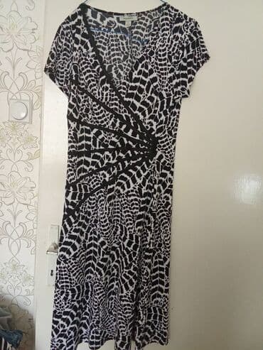 letnje elegantne haljine: A-Dress XL (EU 42), bоја - Bela, Kratkih rukava — 1