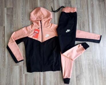 elegantne pantalone sa visokim strukom: Nike, Komplet: Duks, Pantalone — 9