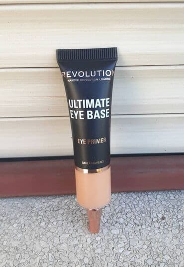 sophie's choice olovka za obrve: Baza za senku za oči Makeup Revolution Ultimate Base prajmer za senku — 1