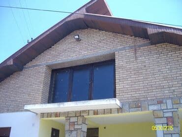 Nekretnine: 104 kv. m, 3 sobe — 23
