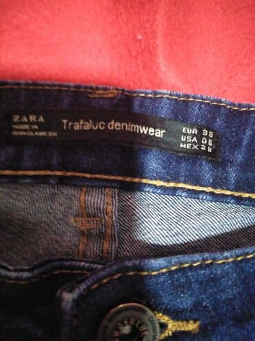 calvin klein duks bez kapuljace: ZARA farmerke br. 38. 98%cotton., 2%elastina. Poluobim struka — 2