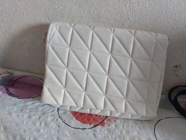 bele torbe: Elegantna torbica, Materijal: Veštačka koža — 1