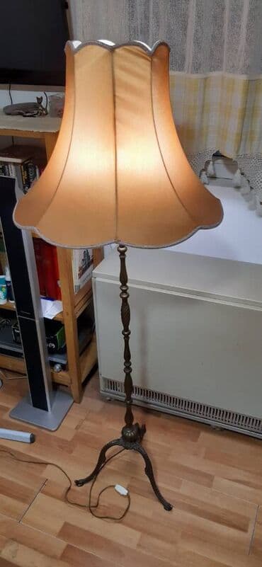 sinska rasveta dnevna soba: Podna lampa — 4