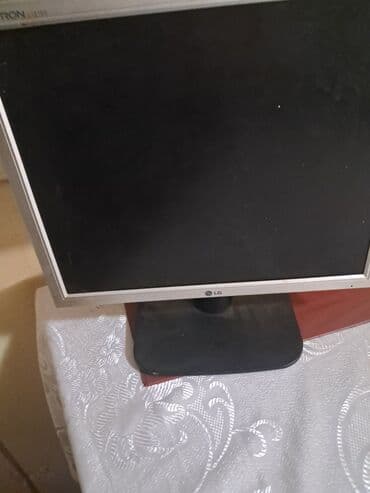 monitor za video nadzor: LG Flatron L1710S monitor sa ravnim ekranom, idealan za svakodnevnu — 4