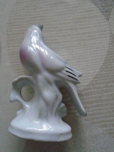 delovi za maketu fice: Prelepa vintage porcelanska figura ptice — 2